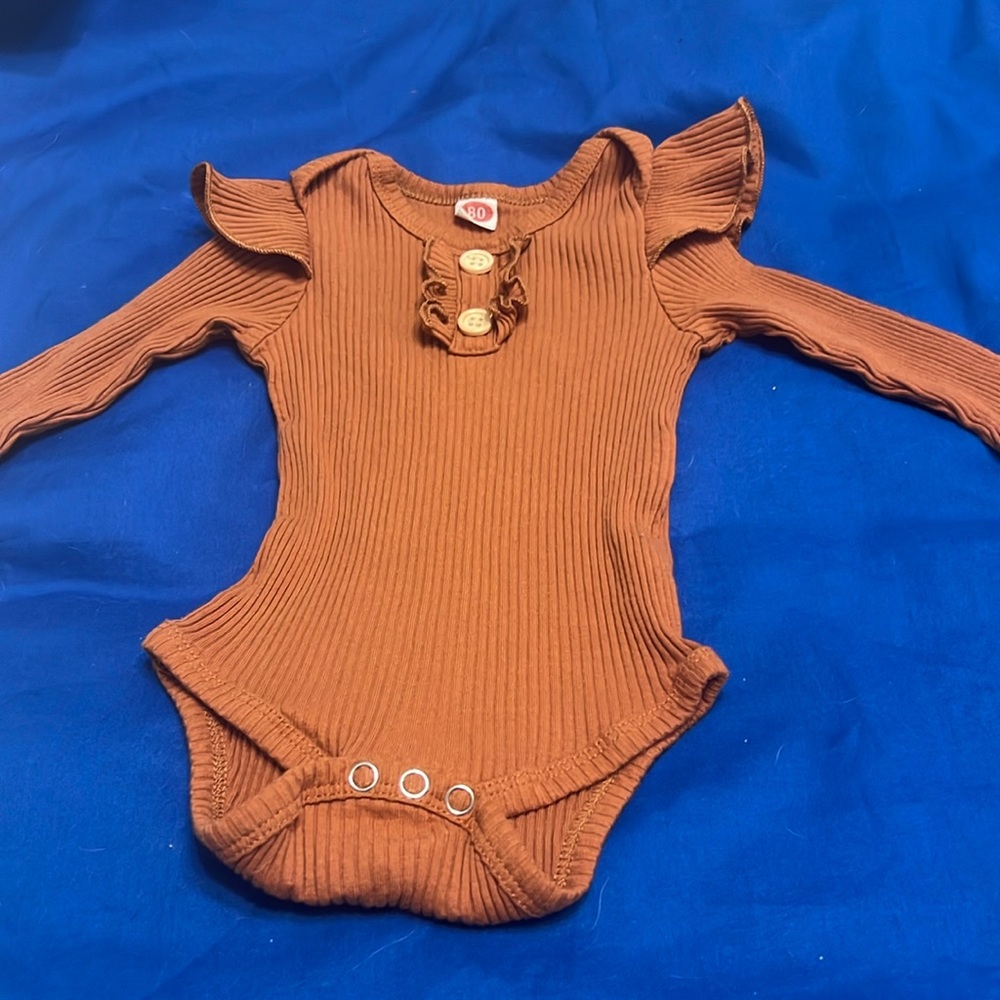 Cute onesie top.